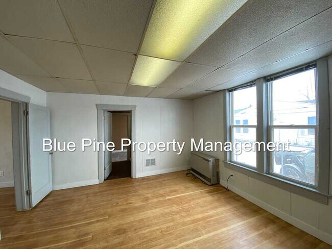 Building Photo - 741 S Harrison Ave