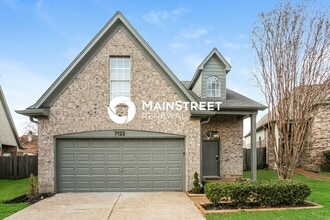 Building Photo - 7122 Queens Crown Ct