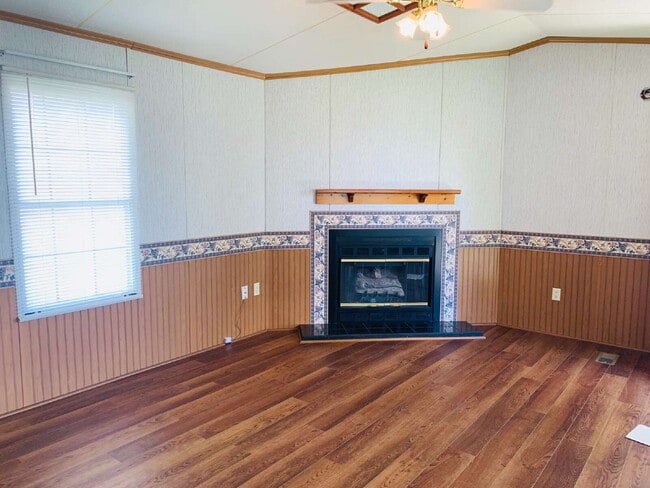 Building Photo - 2 Bedroom, 2 bathroom Singlewide in Mount Olive with Lawn Care included!!