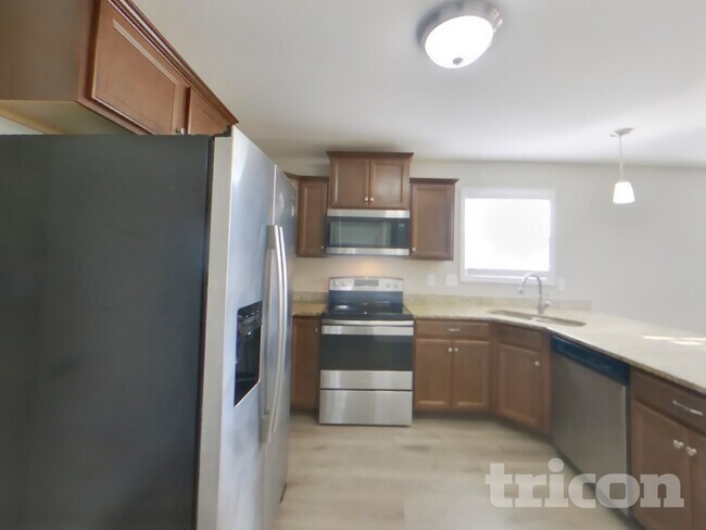 Foto del edificio - 504 Aurelia Lynn Dr