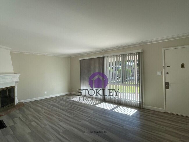 Foto del edificio - Stokley Properties Presents 1668 Roseland ...