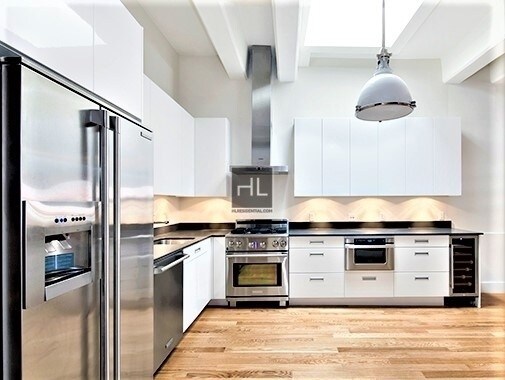Building Photo - No Fee!!  Stunning Loft-like Alcove Studio