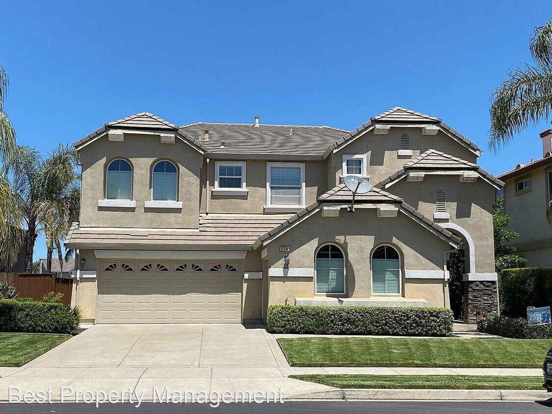 Primary Photo - 4 br, 3 bath House - 274 Pebble Beach Dr