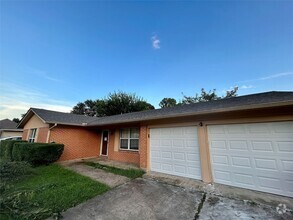 Building Photo - 1408 Kiowa Dr