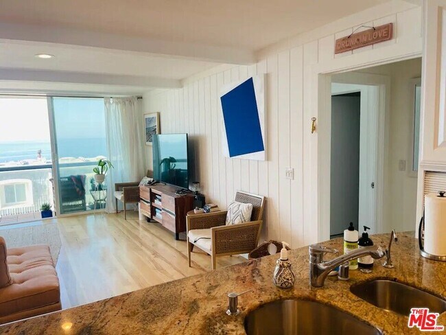Foto del edificio - 11954 Oceanaire Ln