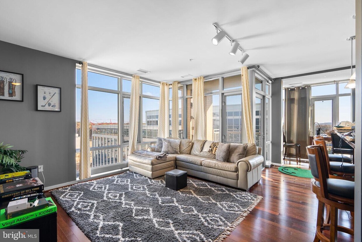 6506 America Blvd Unit 703, Hyattsville, MD 20782 Room for Rent in Hyattsville, MD