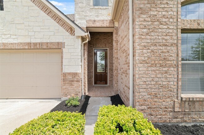 Foto del edificio - 17314 Aldenwilds Ln