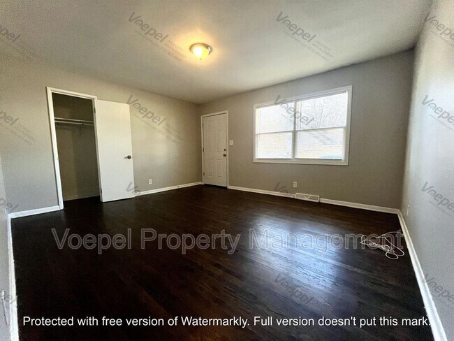 Foto del edificio - 1729 N 51st Terrace