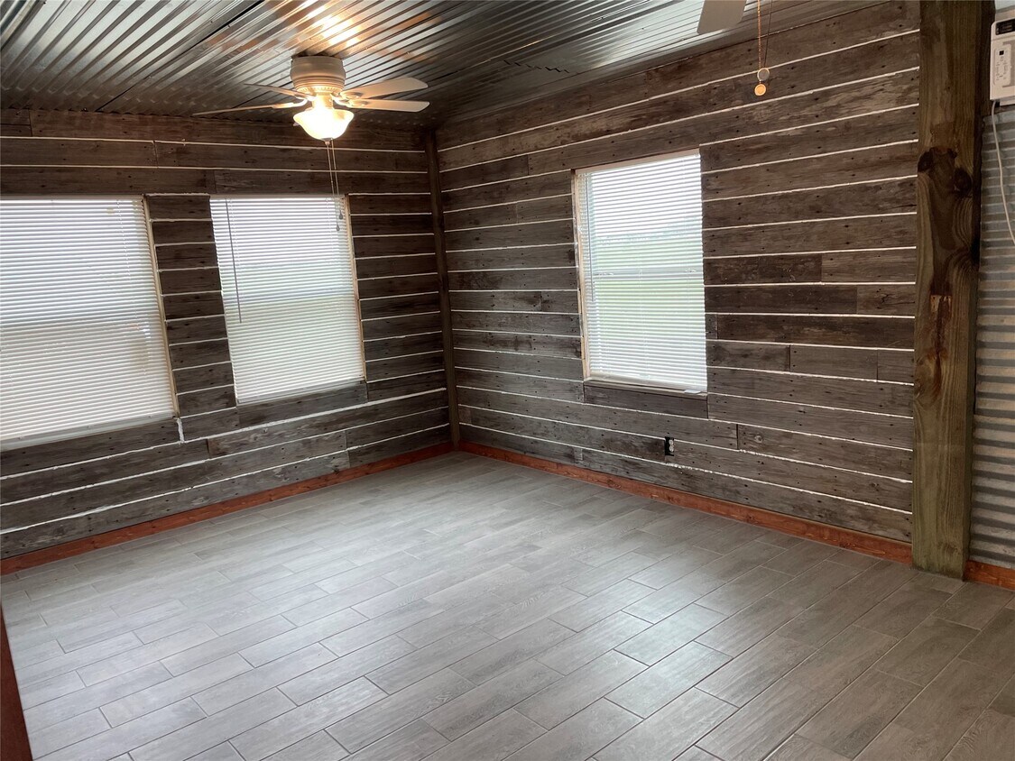 Foto del edificio - 544 Marlin Dr