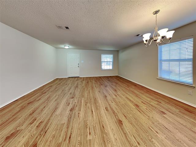 Building Photo - 4024 Willow Leaf Ct