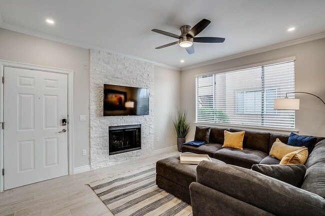 Photo - Furnished Rental - 3 Month Minimum Apartment