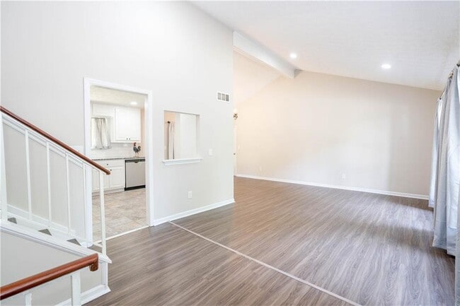 Foto del edificio - 2759 Shetland Ln NW