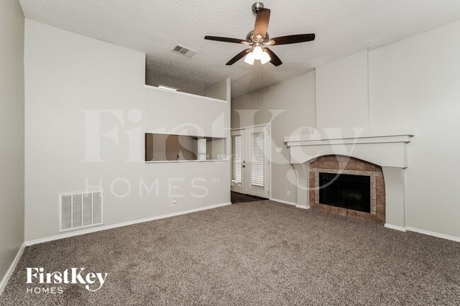 Foto del edificio - 5934 Burning Sunrise Dr