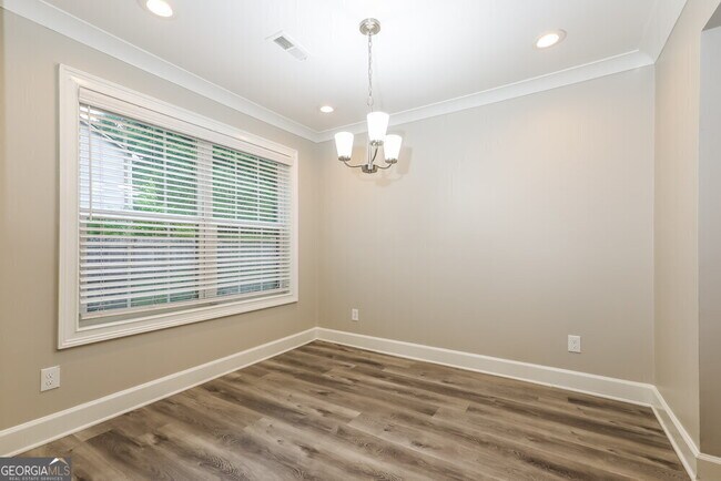 Building Photo - 2905 Garnet Way