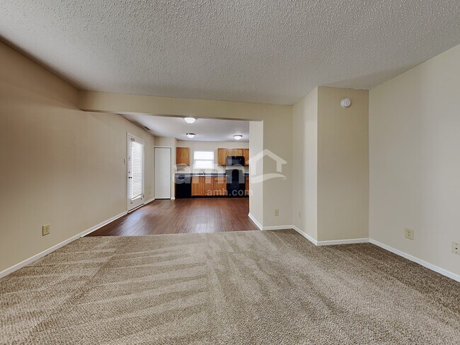 Building Photo - 1207 N Aberdeen Dr