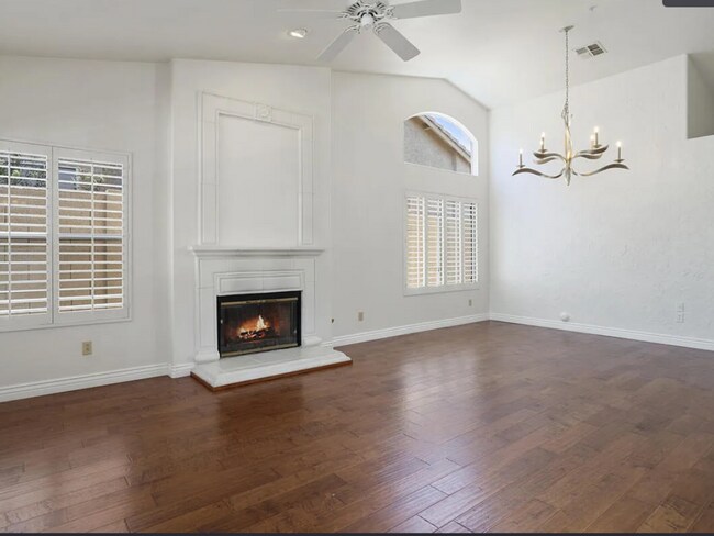 Foto del edificio - 19102 N 91st St
