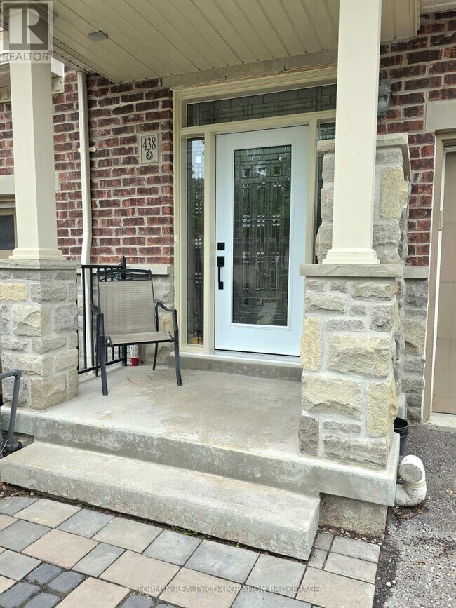 Photo du bâtiment - 438 William Dunn Cres