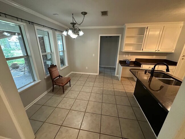 Foto del edificio - 211 Clark Farms Rd