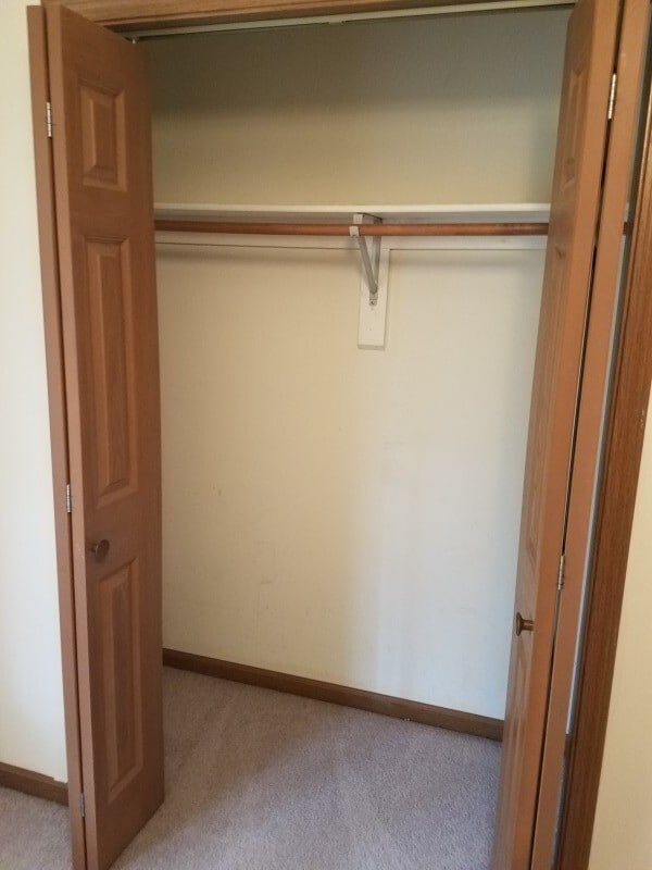 Building Photo - 2BR/2BA with W/D Included! AVAIL. 5/1/26