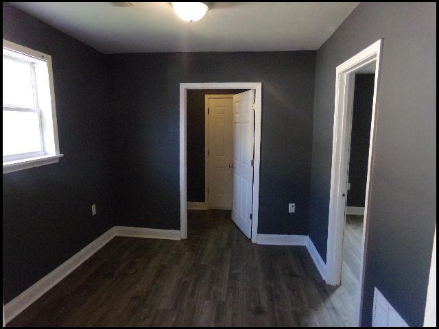 Foto del edificio - 2323 S Spring St