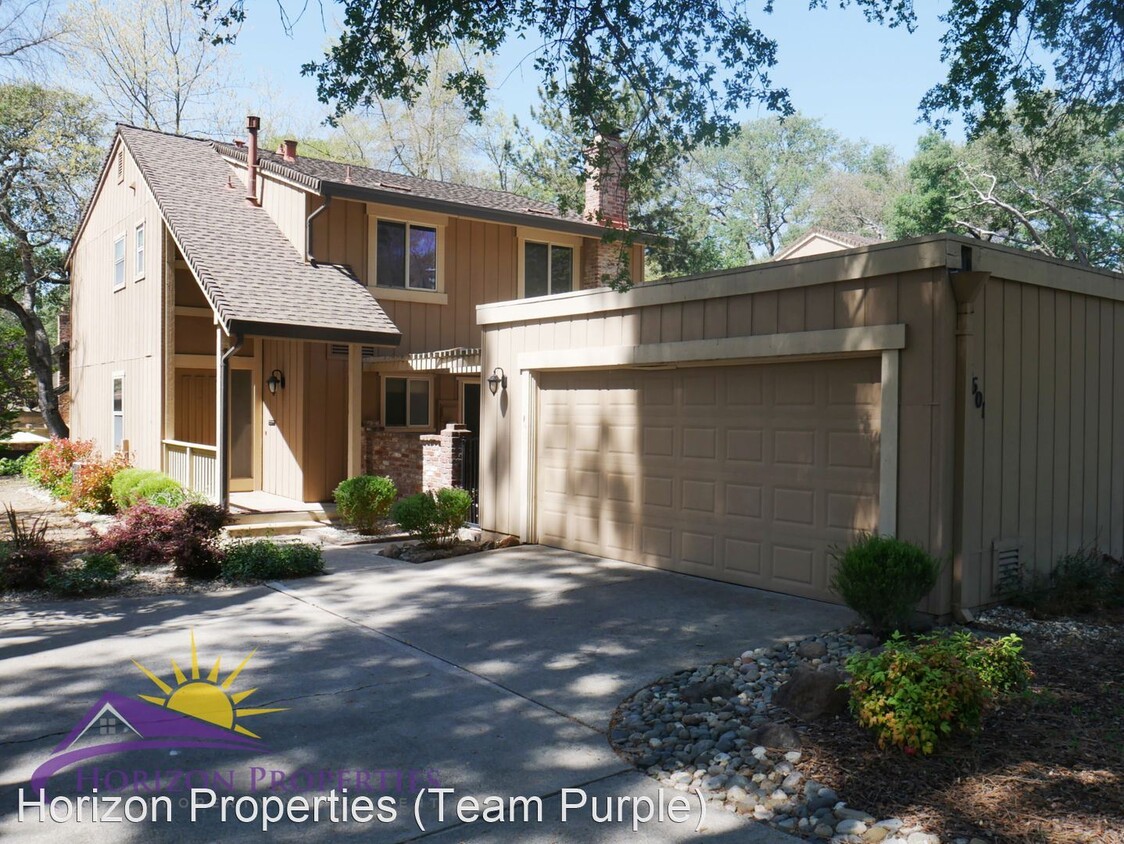 Primary Photo - 3 br, 2.5 bath House - 6601 Crosswoods Circle