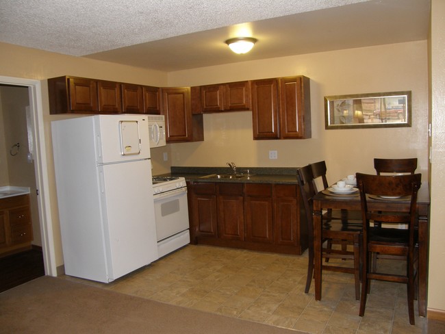 Kitchen - Tahoe Village Apartments