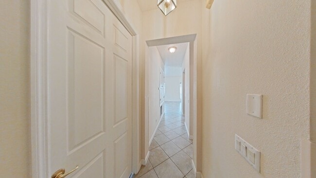 Building Photo - Reunion - Large 4 Bed, 3.5 Bath Home in Pa...