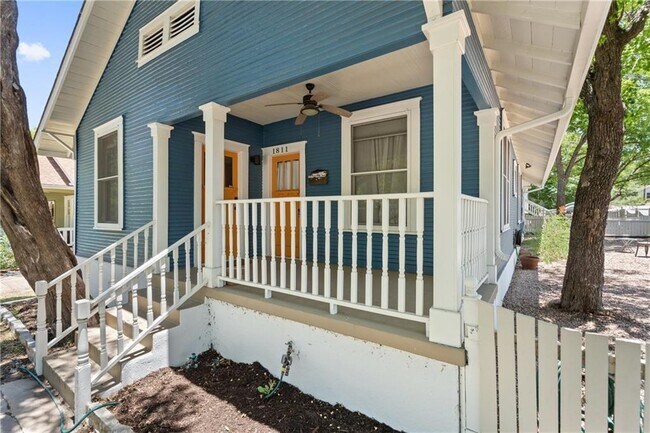 Foto del edificio - 1811 Nickerson St