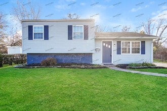 Building Photo - 2909 Gentry Ln