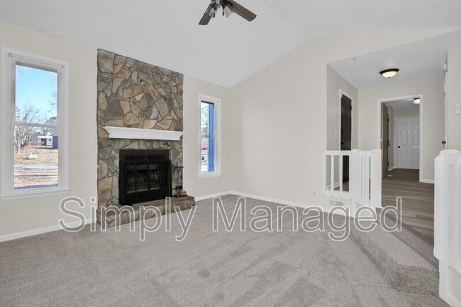Building Photo - 7345 Pebblebrook Dr