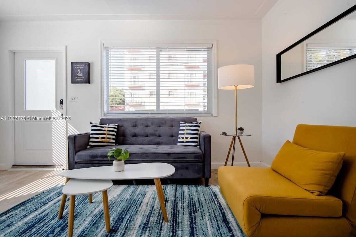 Foto principal - 2162 NW 18th Terrace