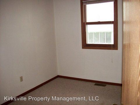 Building Photo - 503 S High St