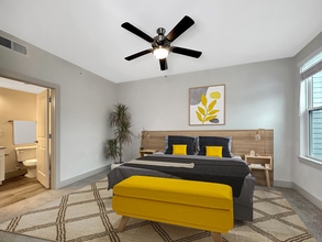 The Icon @ Yorktown photo'