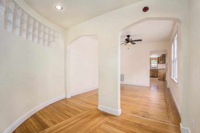 Foto del edificio - 871 Oak St