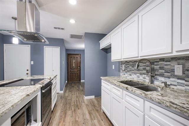 Foto del edificio - 5917 Martie Ln