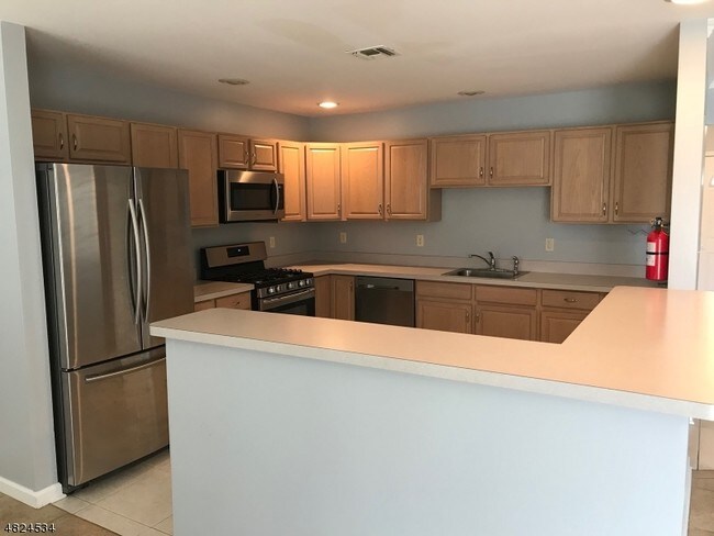 Foto del edificio - 7 Stonehill Rd