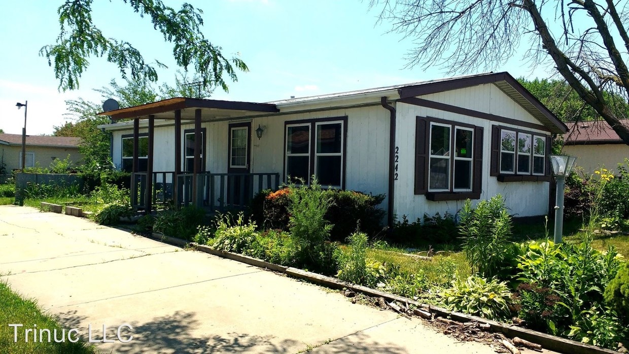 Primary Photo - 2 br, 2 bath House - 2242 Rush St