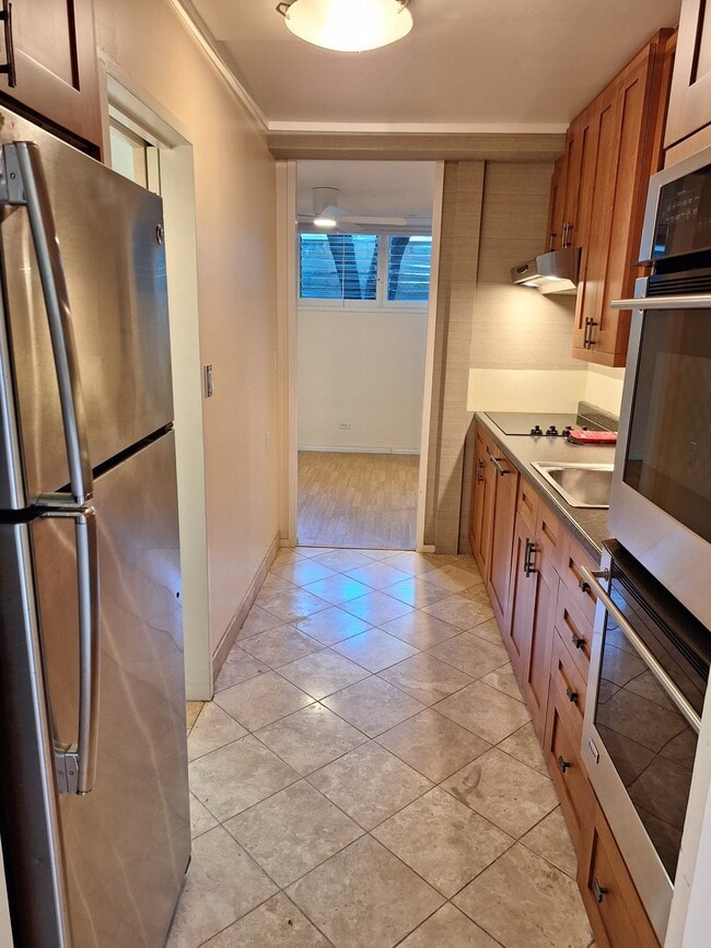 Foto del edificio - 1700 Makiki St