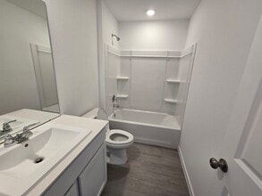 Building Photo - 26706 Dalmatian Bellflower Dr