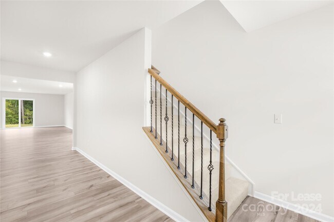 Building Photo - 10159 Chatham Run Ln