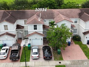 Building Photo - 10934 SW 247th Ter