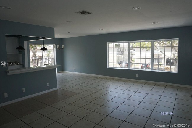 Foto del edificio - 5200 NW 18th St