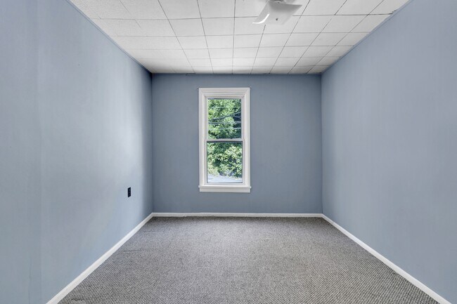 Foto del edificio - 356 Stewart St