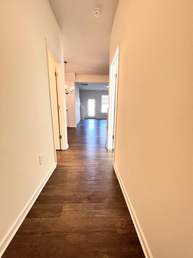 1144 Kenross Dr, Burlington, NC 27215 Townhome Rentals in Burlington