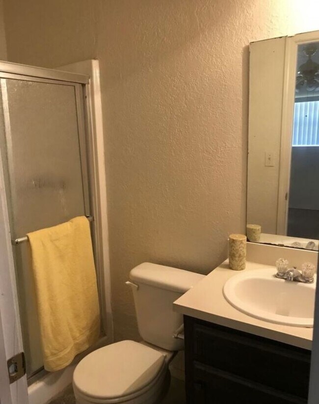 Foto del edificio - Cozy home near Sky Ranch Elementary!