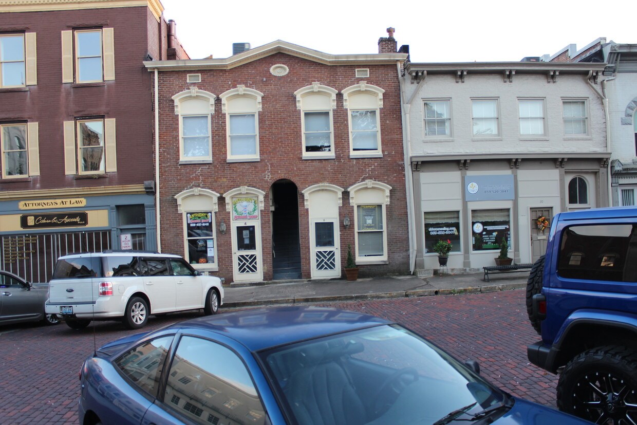 6 Cs1066, Mount Sterling, KY 40353 Apartments 6 Cs1066 Mount