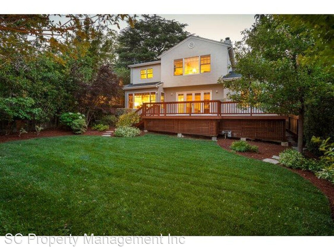 Foto del edificio - 4 br, 3 bath House - 323 Castilian Way