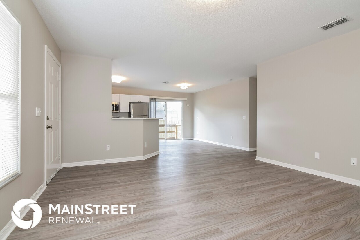 Foto principal - 2204 E 99th Ave