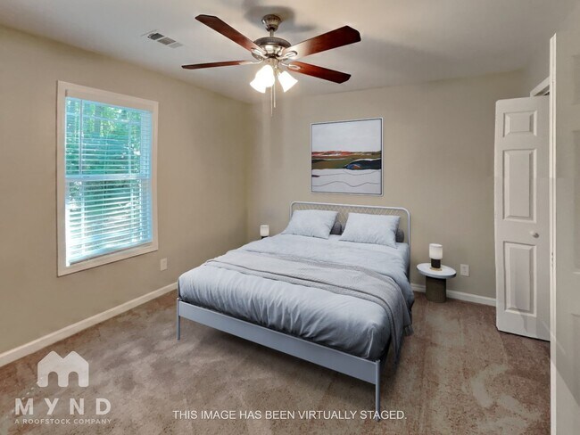 Foto del edificio - 3421 Rocky Pine Ct