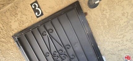 Building Photo - 2458 Normandie Ave Building Photo - 2458 Normandie Ave